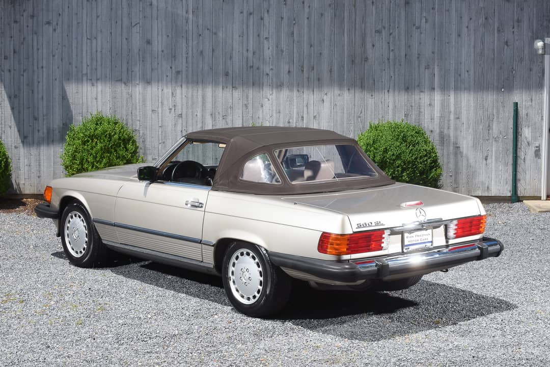 1989 Mercedes-Benz 560 SL — photo 6