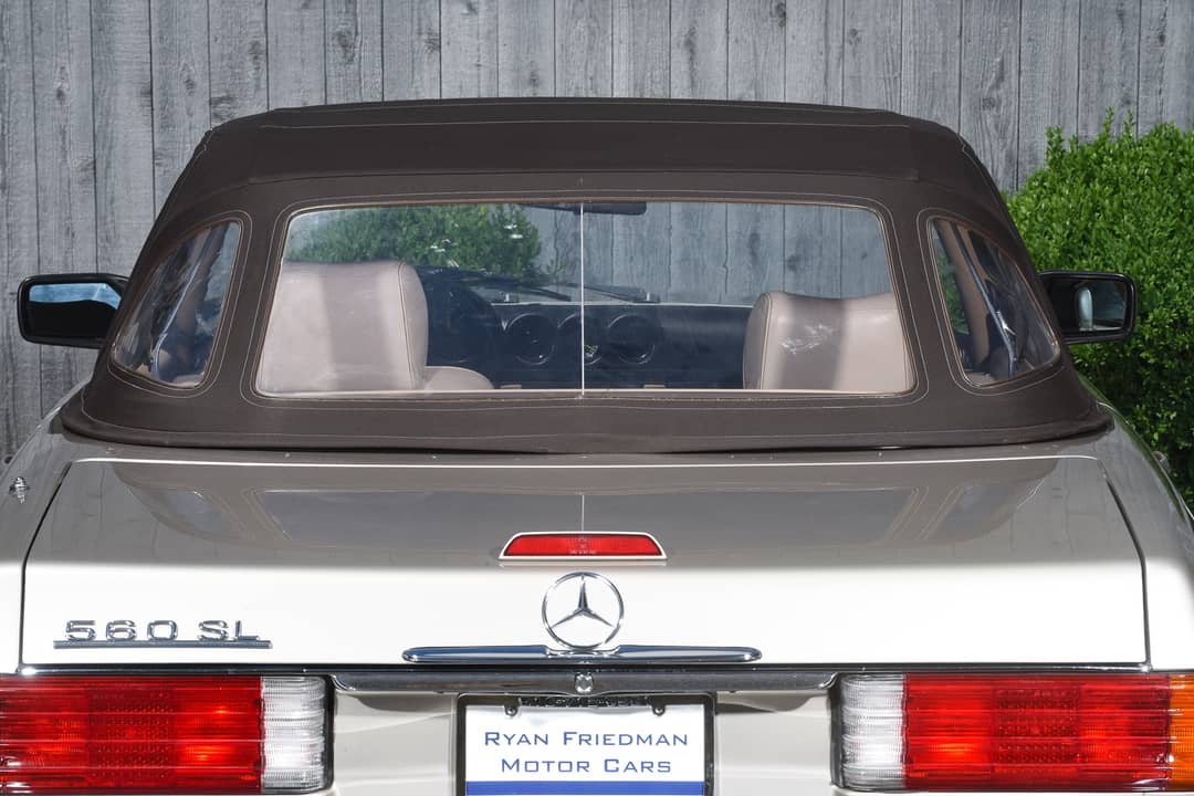 1989 Mercedes-Benz 560 SL — photo 8