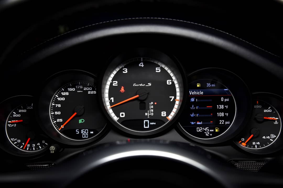 2016 Porsche 911 Turbo S — photo 10