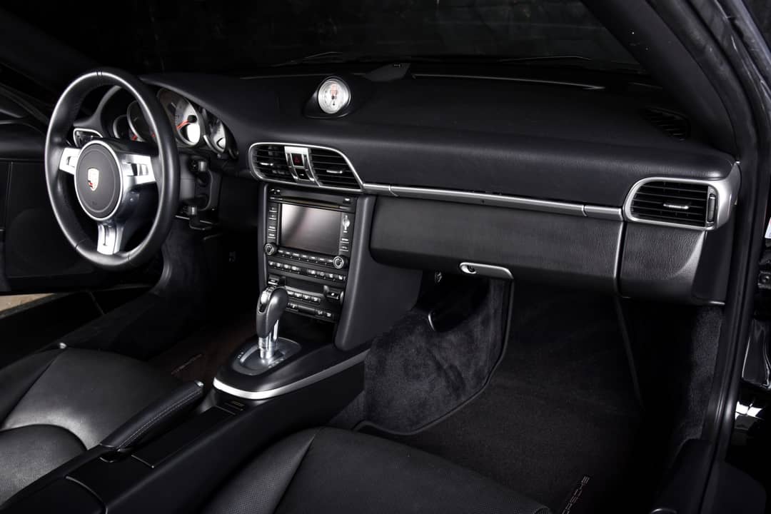 2010 Porsche 911 Carrera S — photo 13