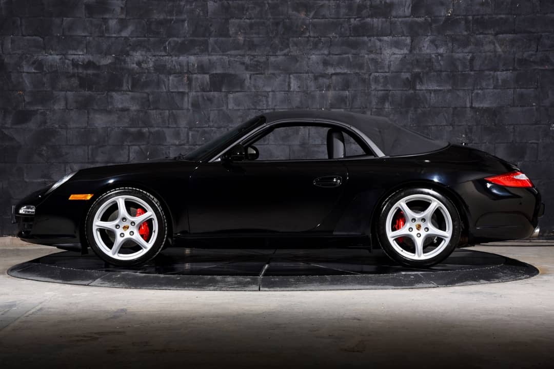 2010 Porsche 911 Carrera S — photo 33