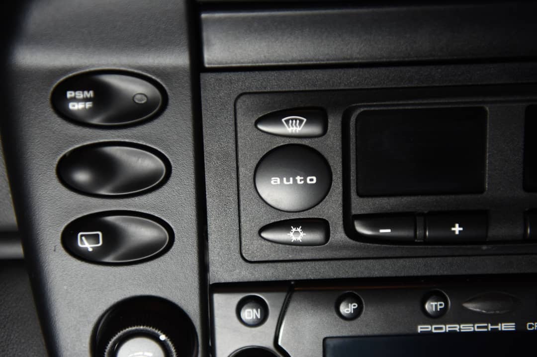 2002 Porsche 911 Turbo — photo 32