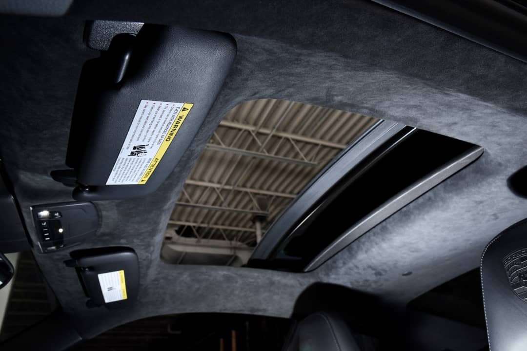 2016 Porsche 911 Carrera Black Edition — photo 7