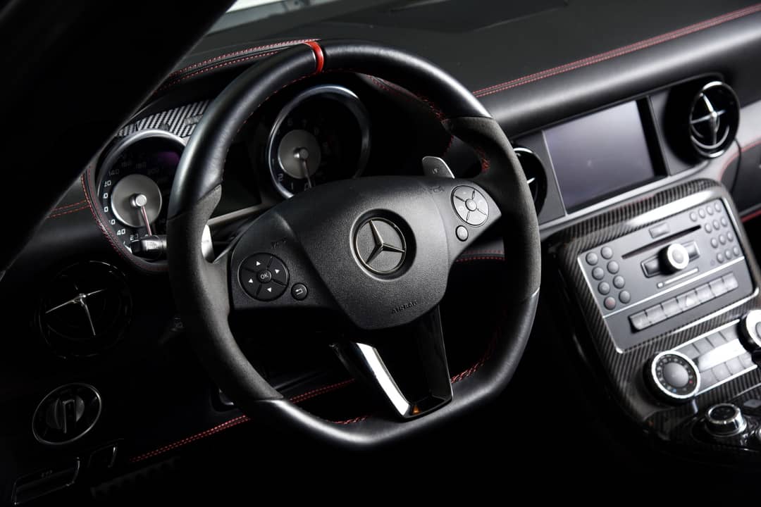 2014 Mercedes-Benz SLS AMG GT — photo 22