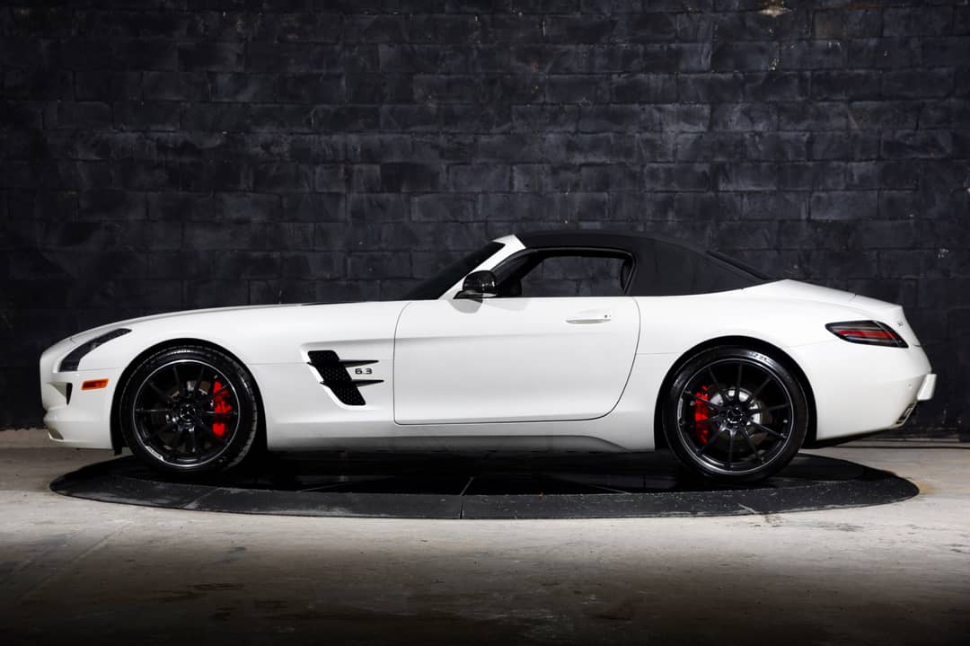 2014 Mercedes-Benz SLS AMG GT — photo 41