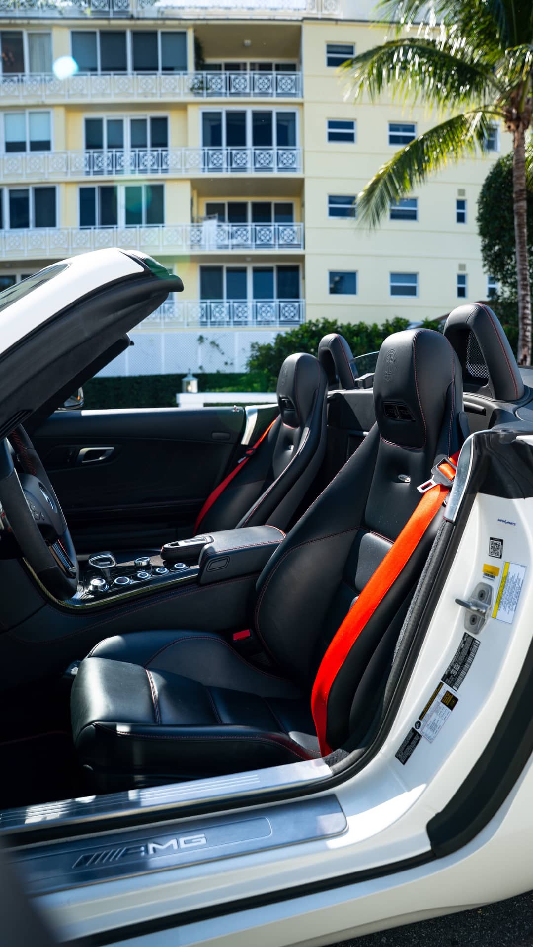 2014 Mercedes-Benz SLS AMG GT — photo 46