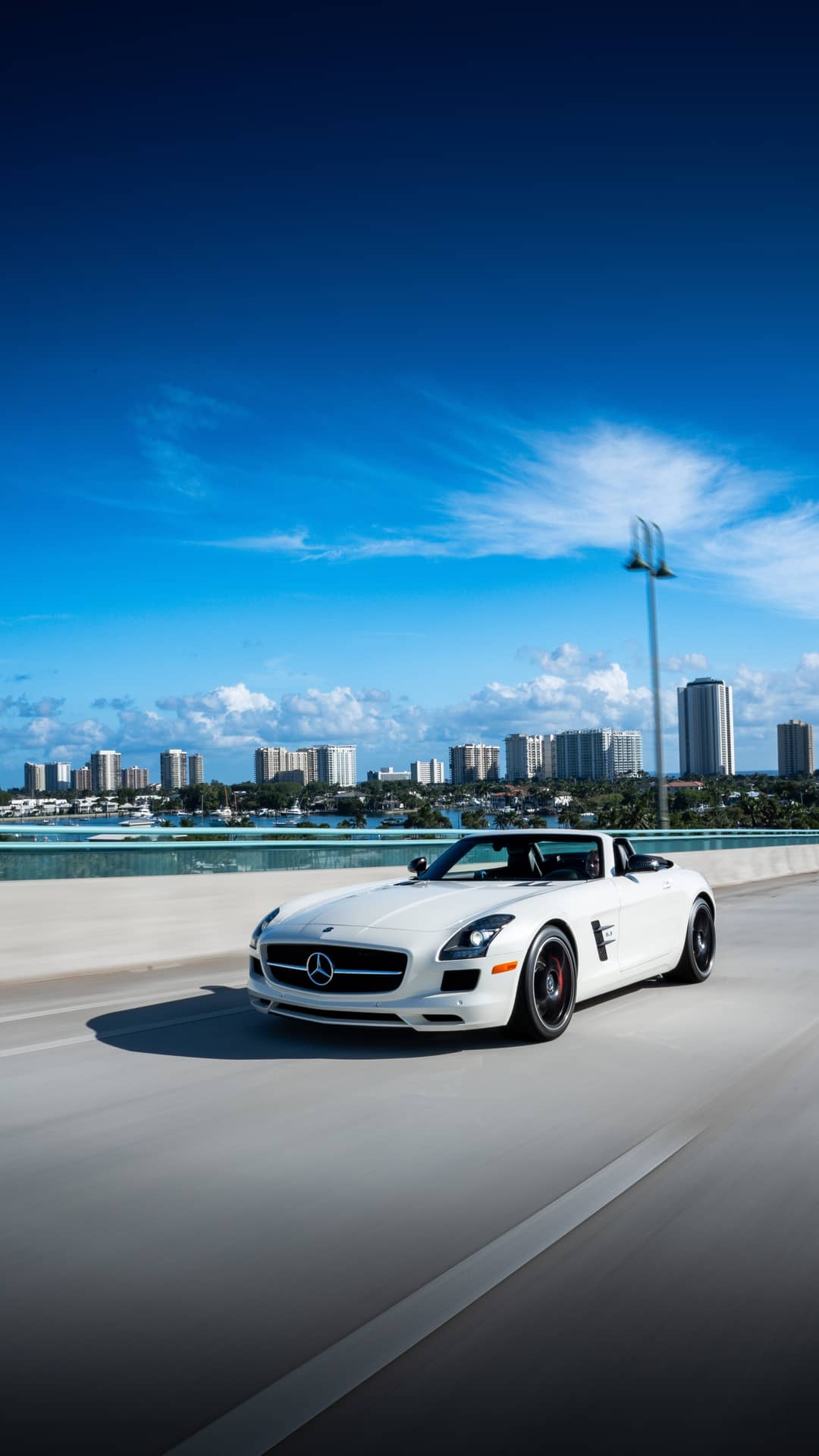 2014 Mercedes-Benz SLS AMG GT — photo 66