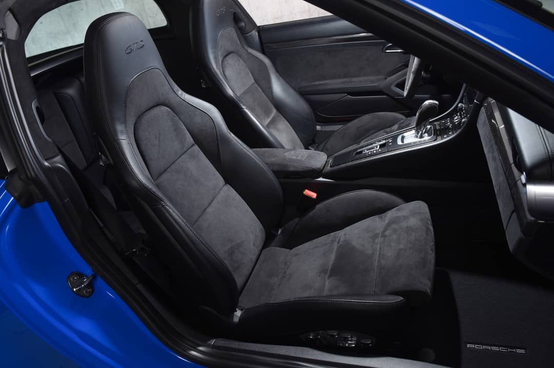 2018 Porsche 911 Targa 4 GTS — photo 21