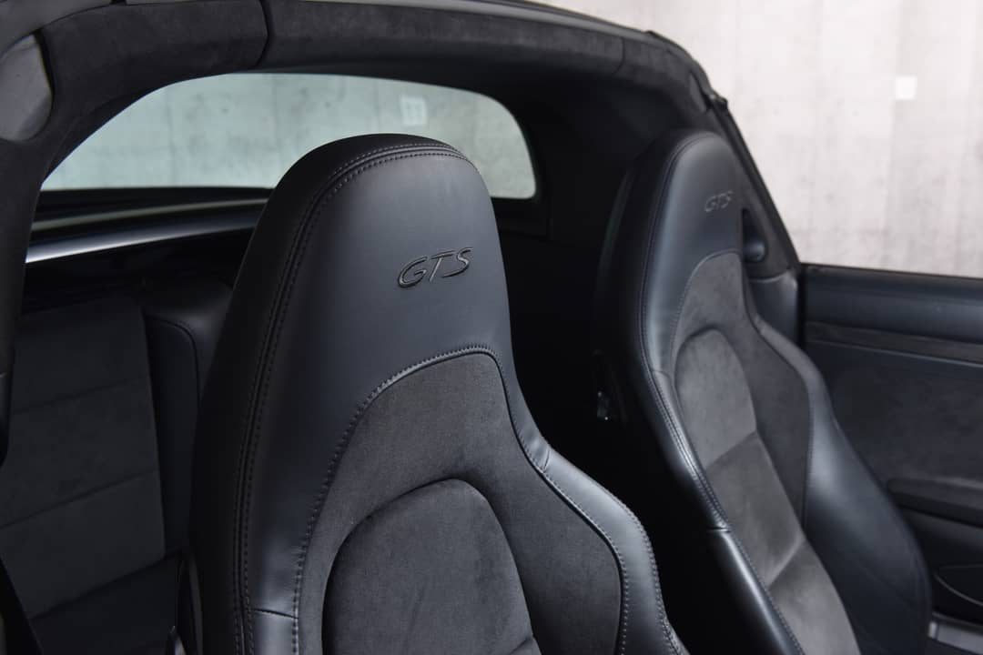 2018 Porsche 911 Targa 4 GTS — photo 22