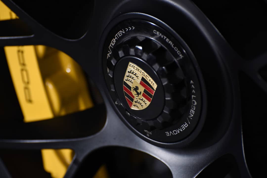 2018 Porsche 911 Targa 4 GTS — photo 9
