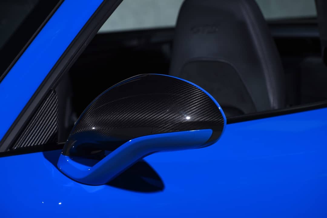 2018 Porsche 911 Targa 4 GTS — photo 10