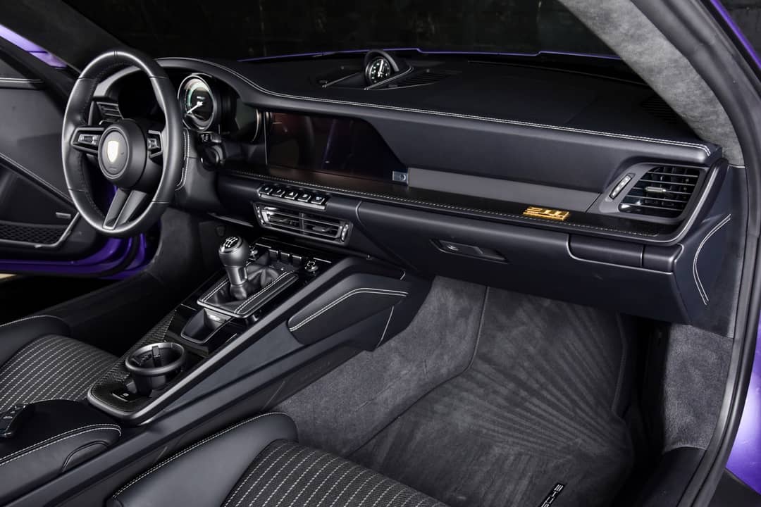 2024 Porsche 911 S/T — photo 19