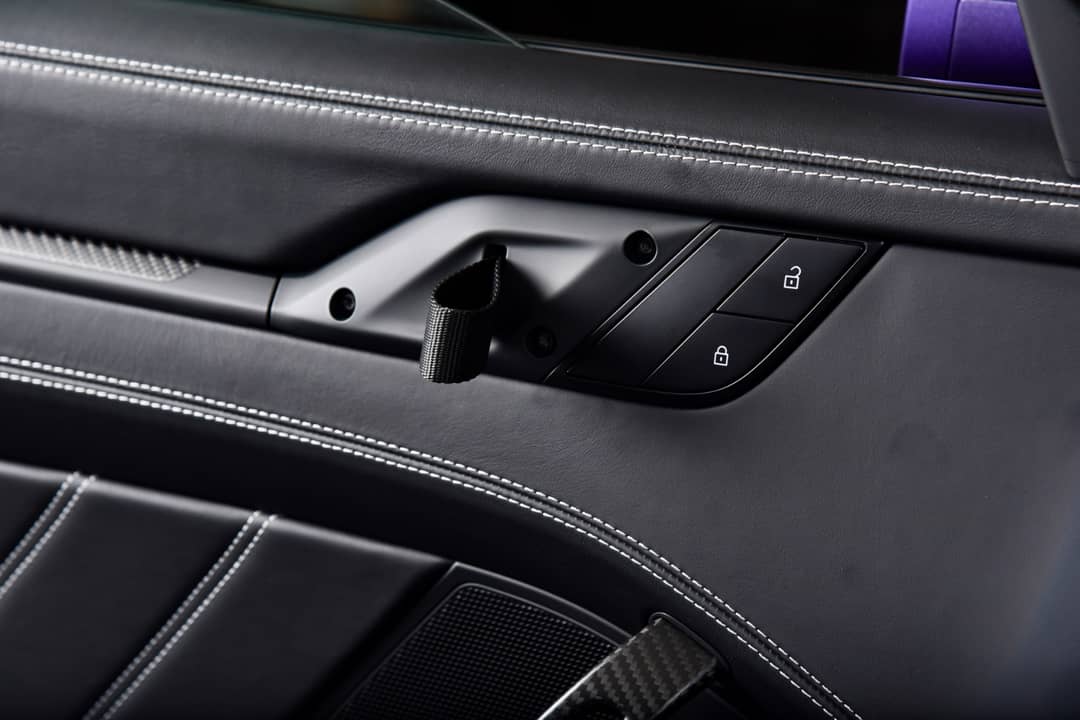 2024 Porsche 911 S/T — photo 40