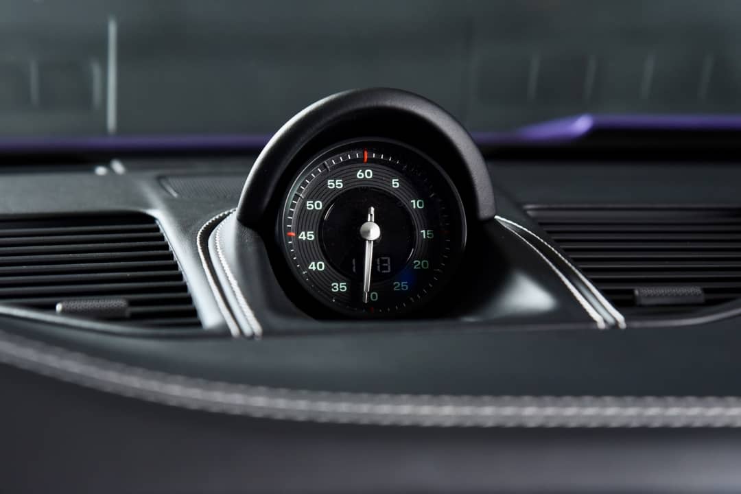 2024 Porsche 911 S/T — photo 9