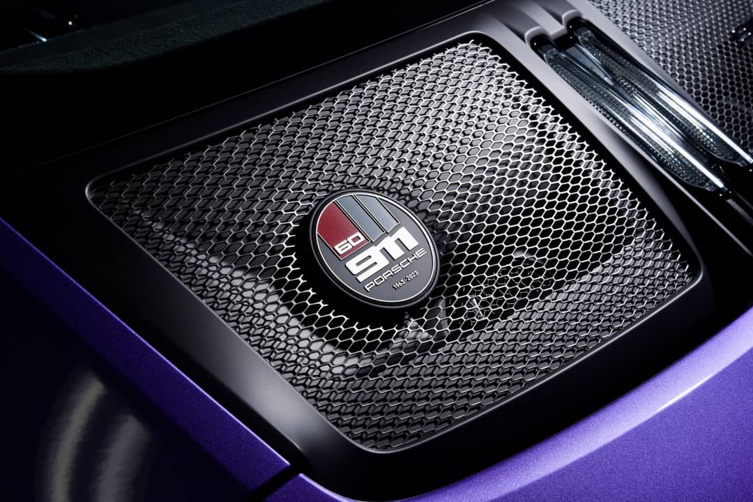2024 Porsche 911 S/T — photo 10