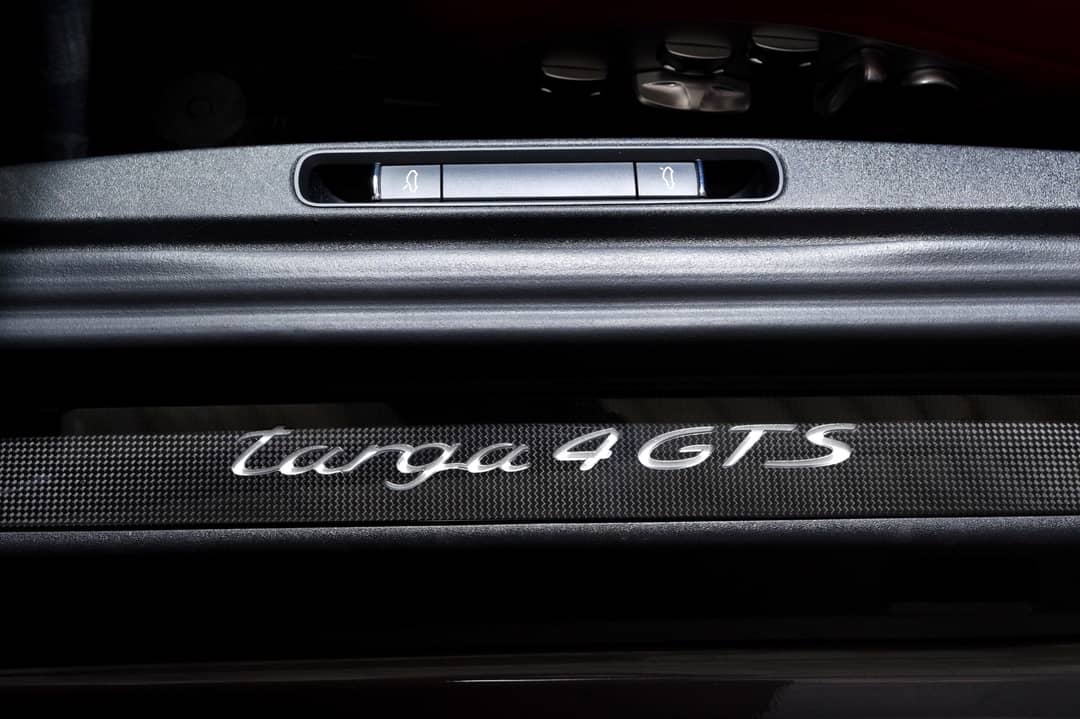 2018 Porsche 911 Targa 4 GTS — photo 26