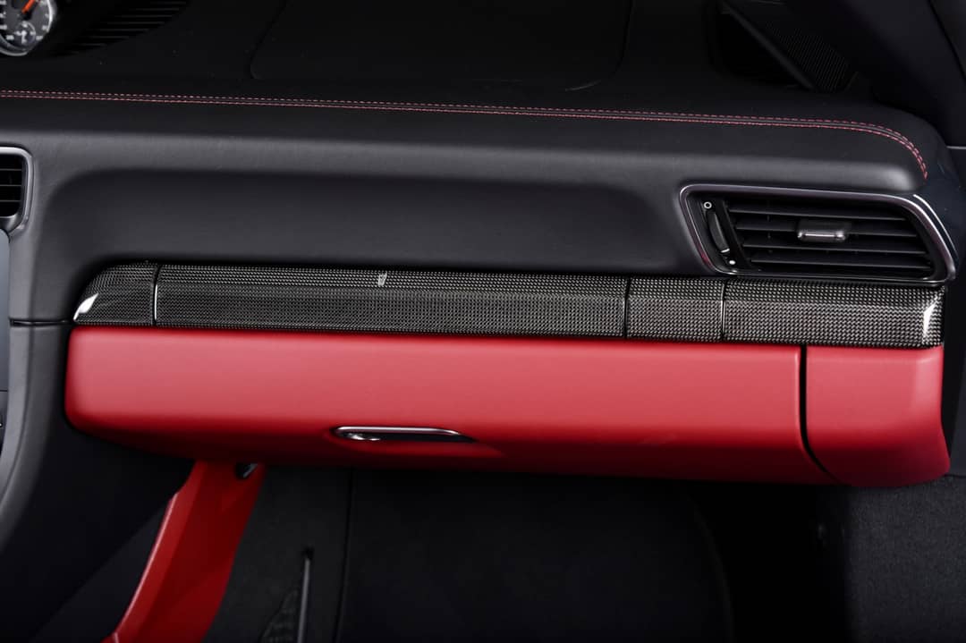 2018 Porsche 911 Targa 4 GTS — photo 29