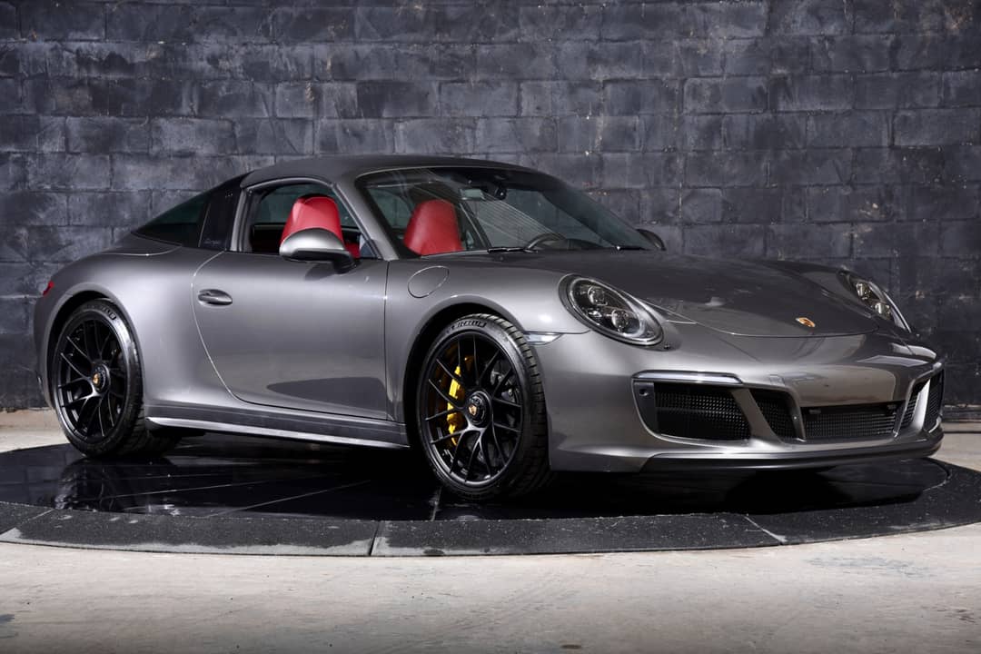 2018 Porsche 911 Targa 4 GTS — photo 36