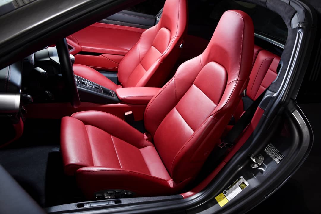 2018 Porsche 911 Targa 4 GTS — photo 5