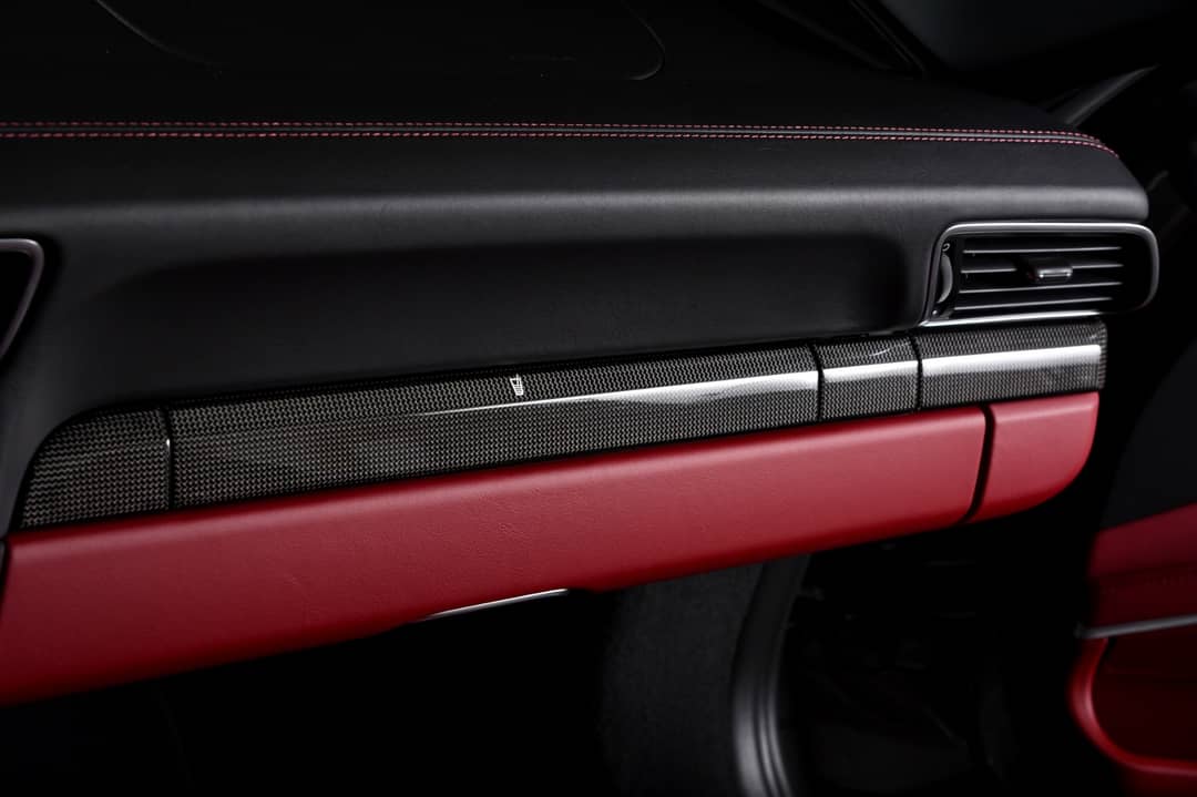 2018 Porsche 911 Targa 4 GTS — photo 8