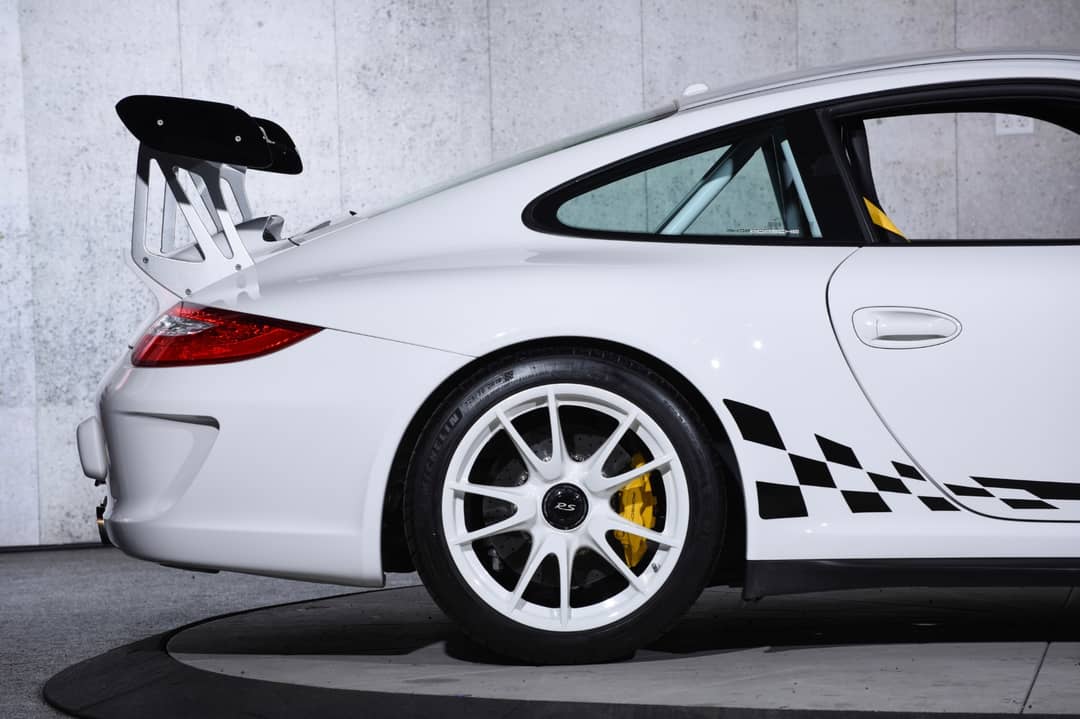 2011 Porsche 911 GT3 RS — photo 17