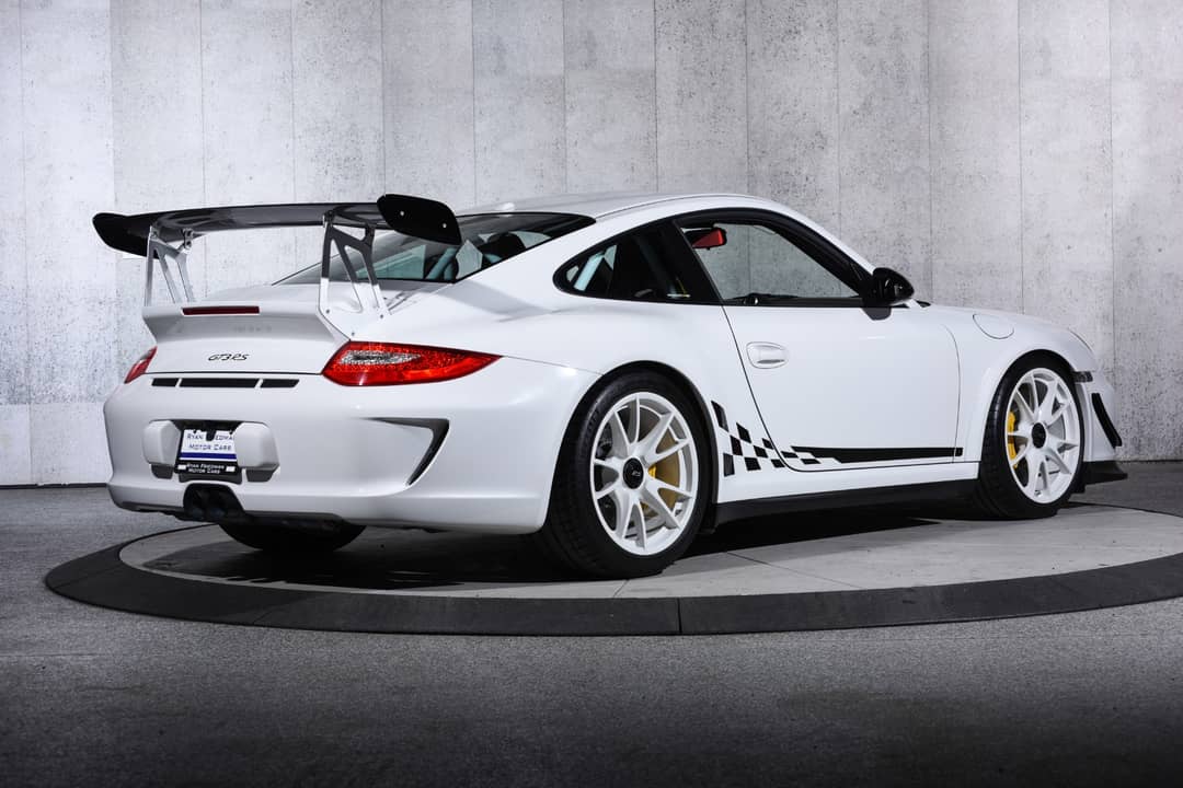 2011 Porsche 911 GT3 RS — photo 3