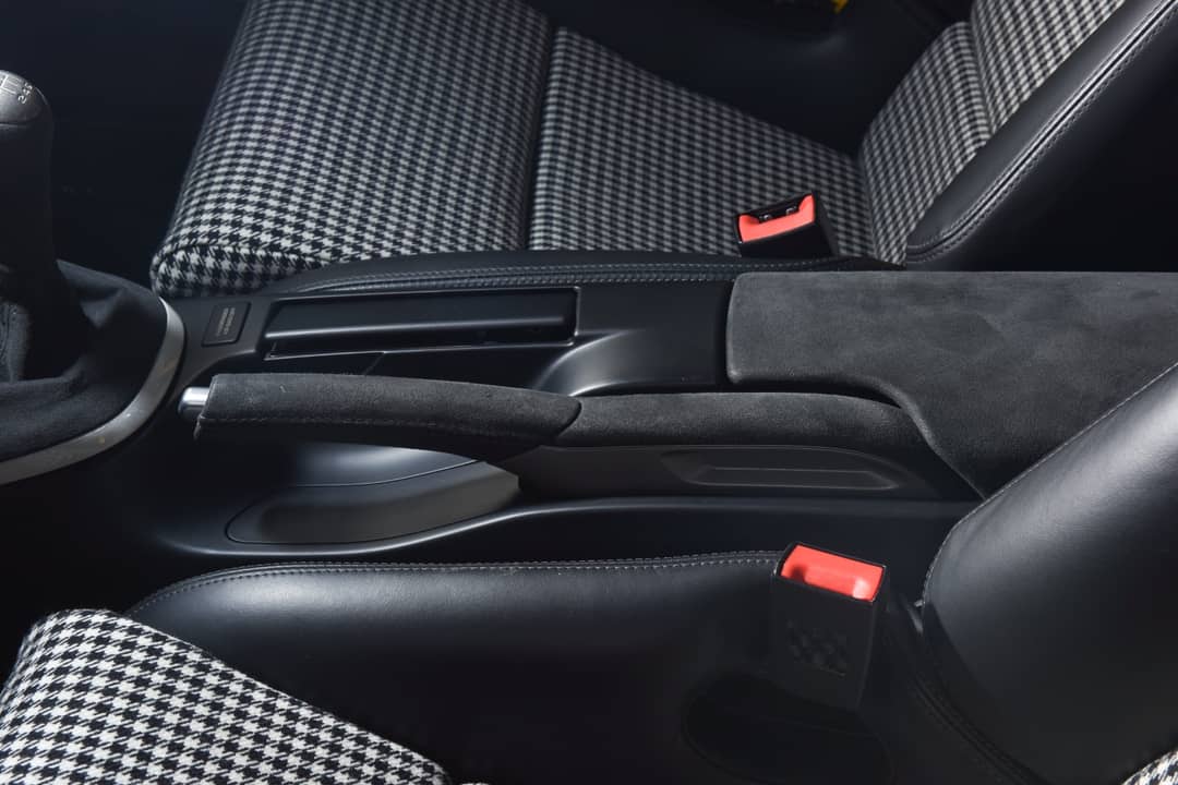 2011 Porsche 911 GT3 RS — photo 24