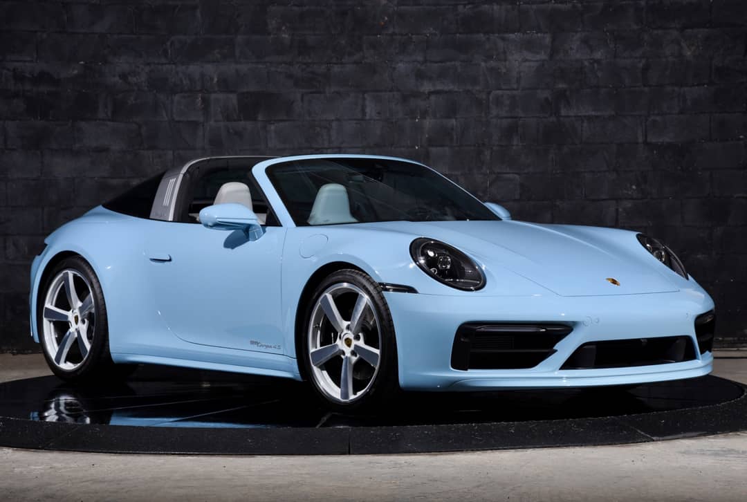 2024 Porsche 911 Targa 4S — photo 2