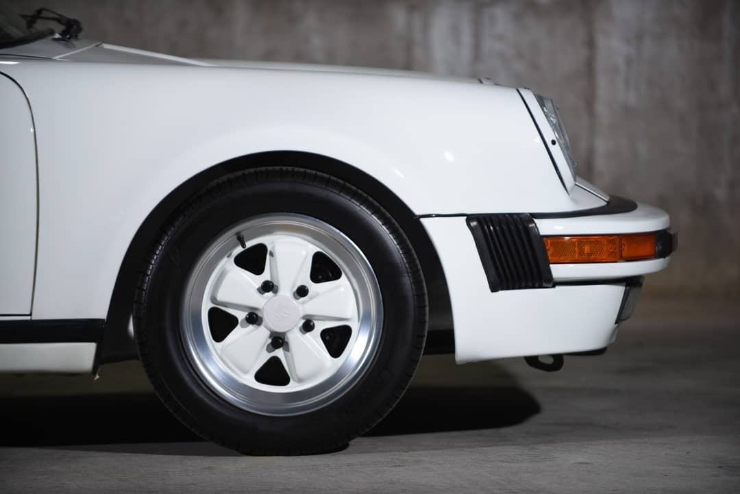 1988 Porsche 911 Carrera M491 Targa — photo 9