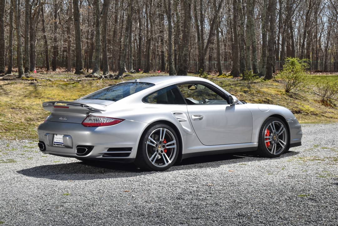 2011 Porsche 911 Turbo — photo 2