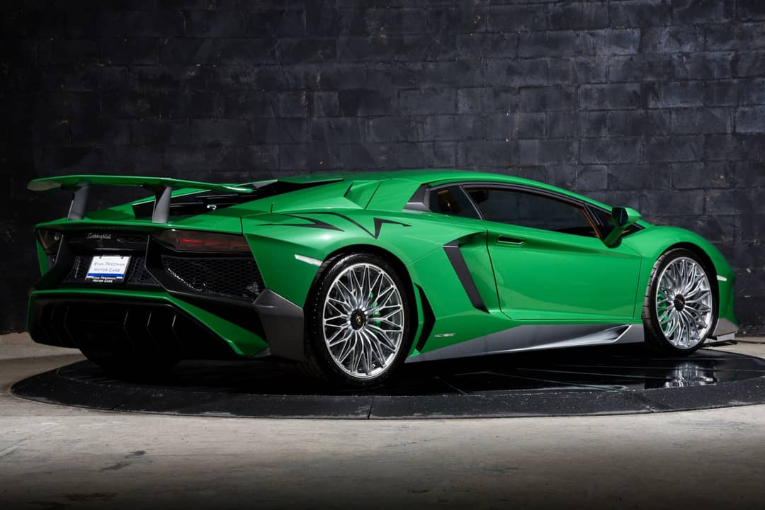 2017 Lamborghini Aventador LP 750-4 SV — photo 18