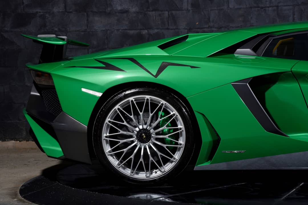2017 Lamborghini Aventador LP 750-4 SV — photo 21