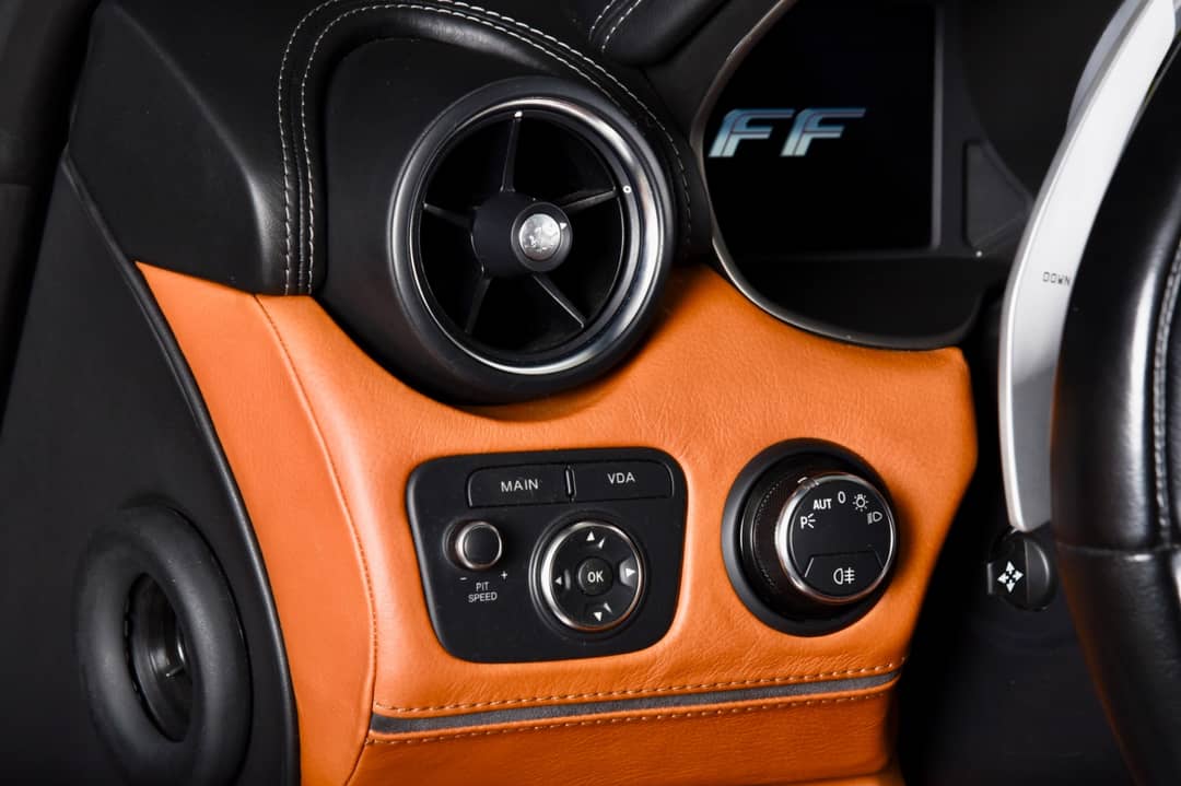 2012 Ferrari FF — photo 27