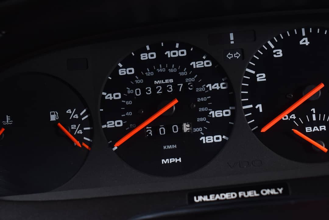 1989 Porsche 944 Turbo — photo 17