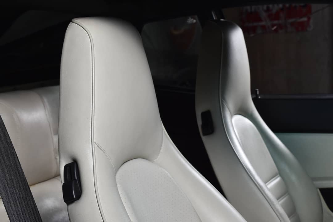 1989 Porsche 944 Turbo — photo 26