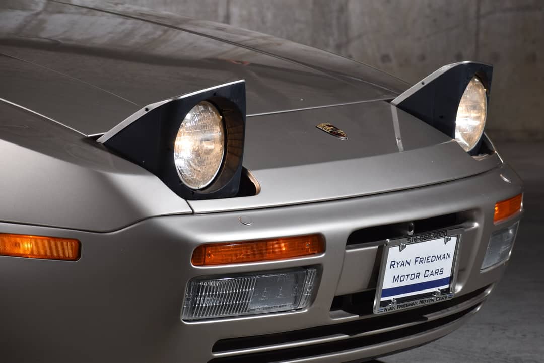 1989 Porsche 944 Turbo — photo 7