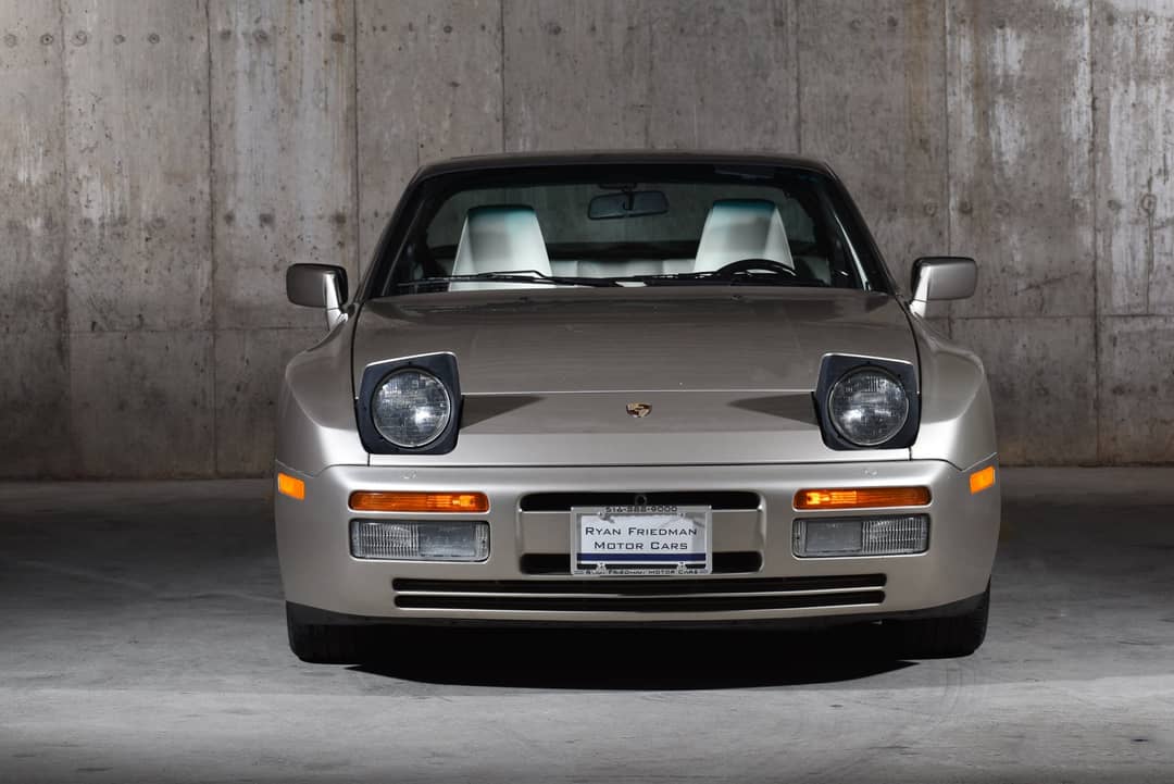 1989 Porsche 944 Turbo — photo 8
