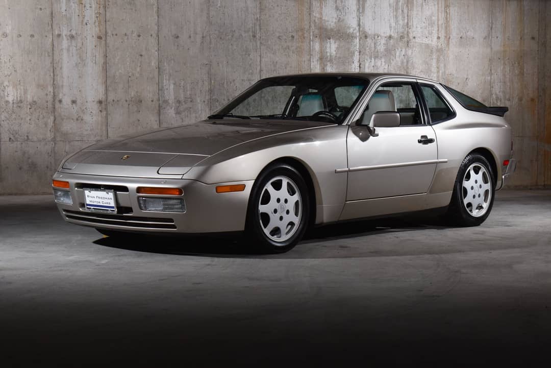1989 Porsche 944 Turbo — photo 9