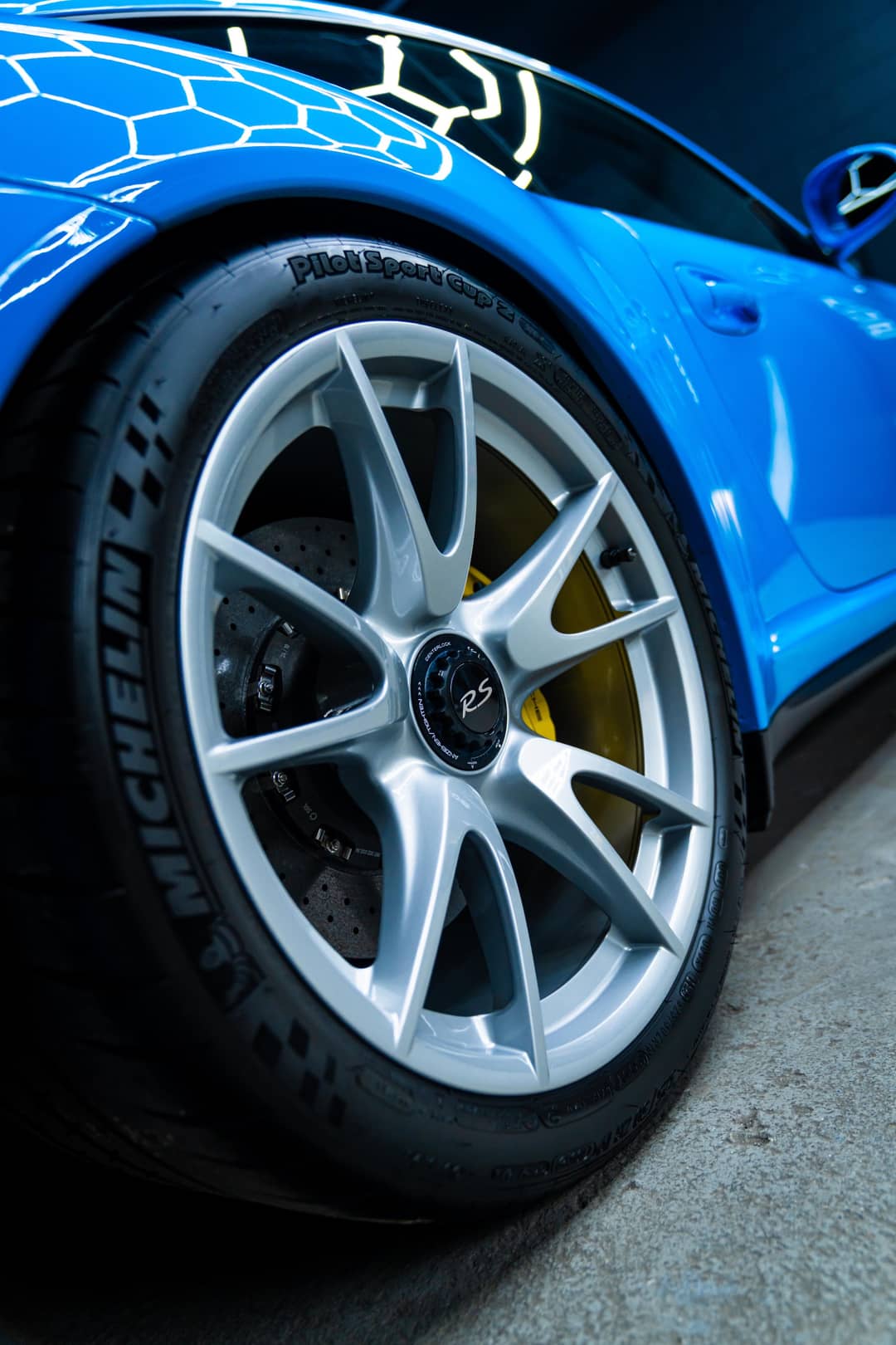 2011 Porsche 911 GT3 RS — photo 8