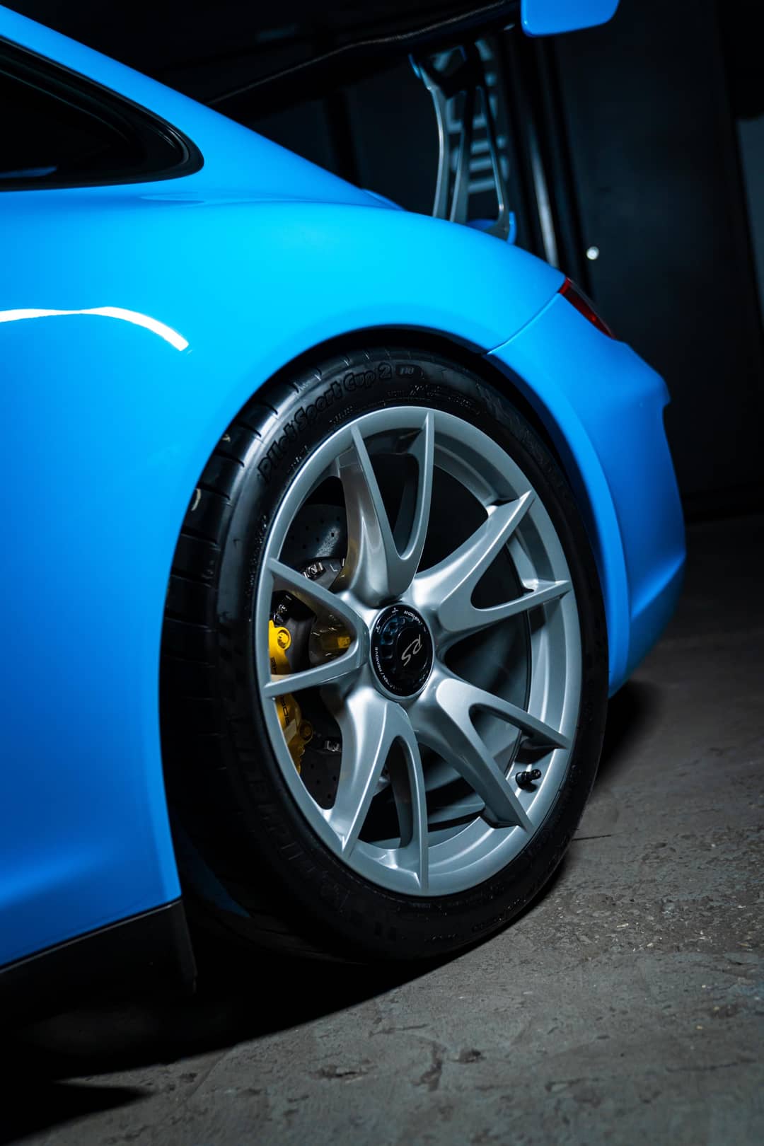 2011 Porsche 911 GT3 RS — photo 27