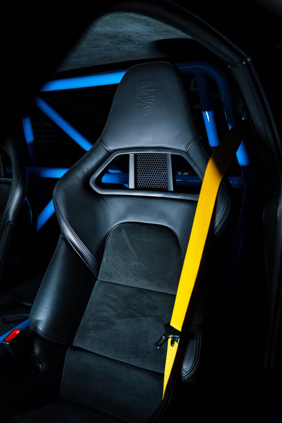 2011 Porsche 911 GT3 RS — photo 41
