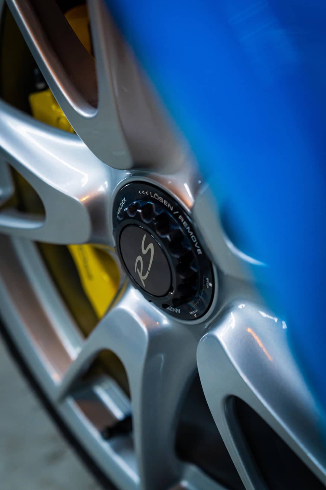 2011 Porsche 911 GT3 RS — photo 6