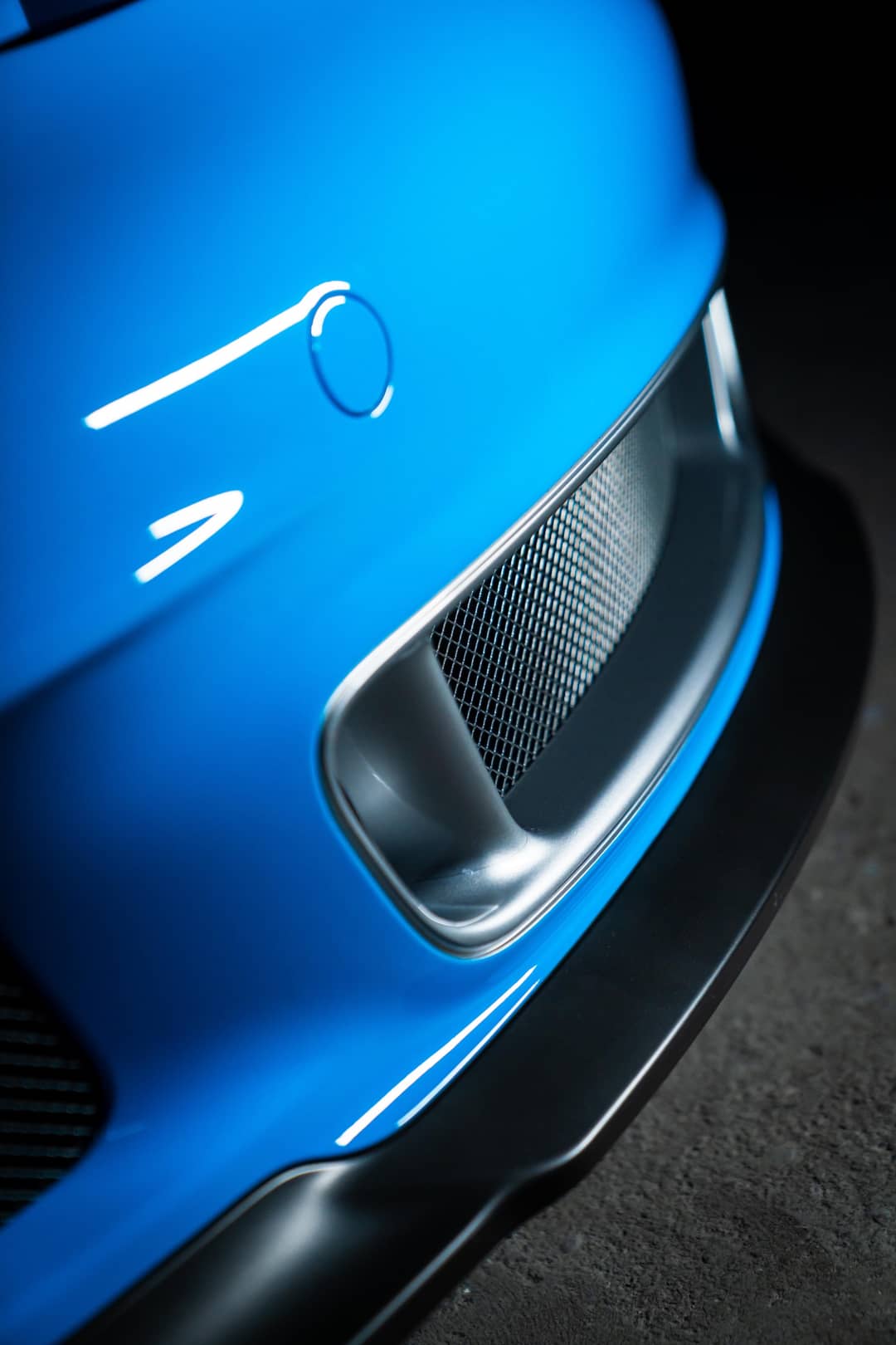 2011 Porsche 911 GT3 RS — photo 7