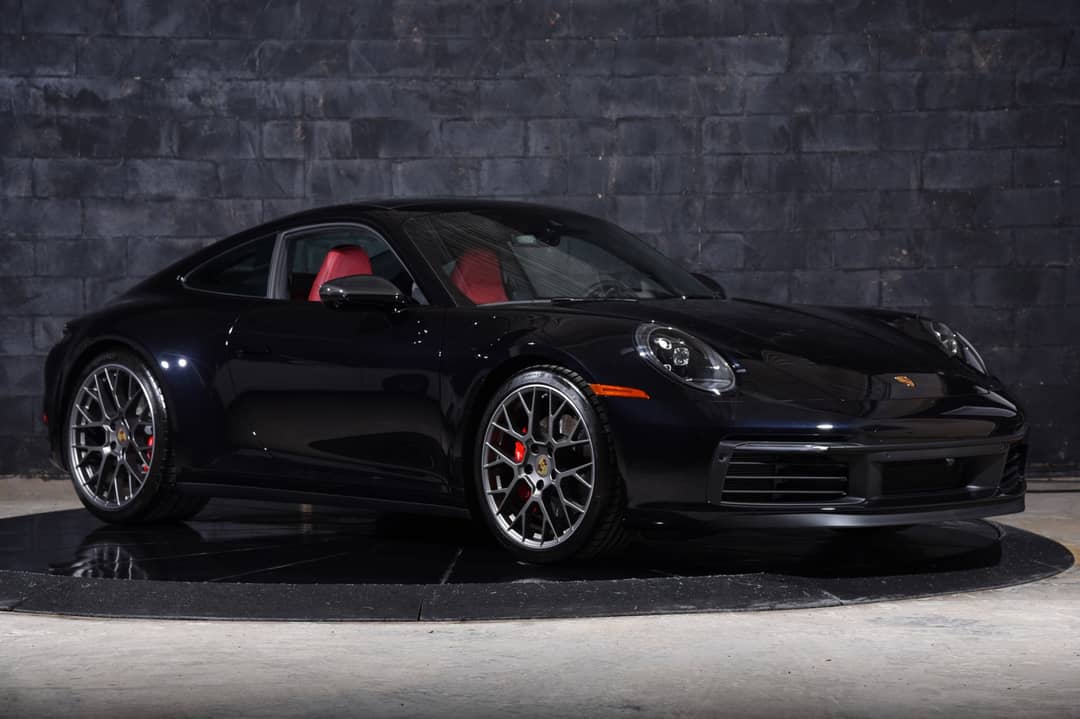 2024 Porsche 911 Carrera S — photo 2
