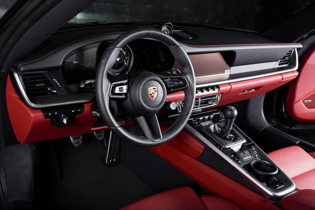 2024 Porsche 911 Carrera S — photo 4