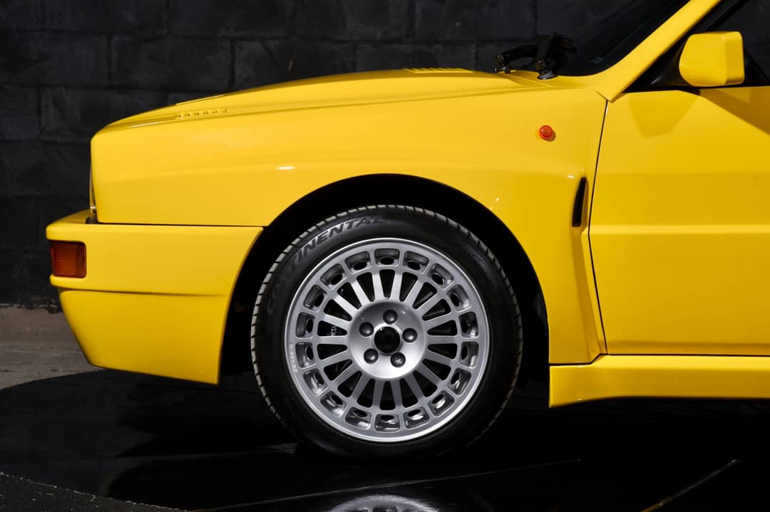 1994 Lancia Delta HF Integrale Evoluzione II — photo 16