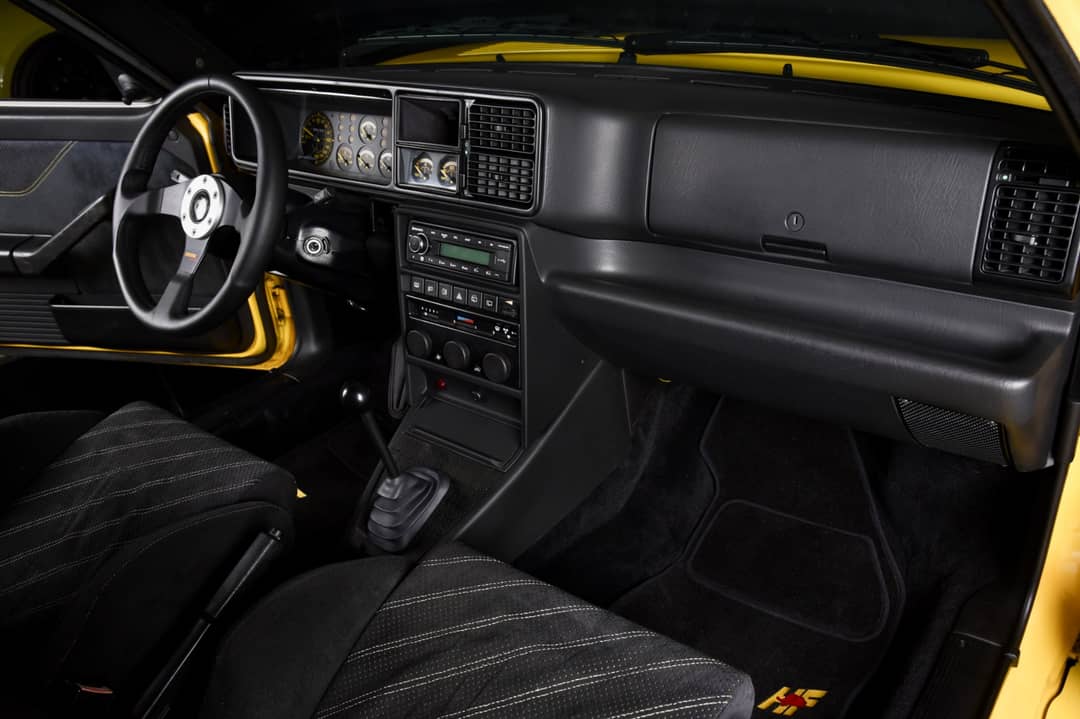 1994 Lancia Delta HF Integrale Evoluzione II — photo 20