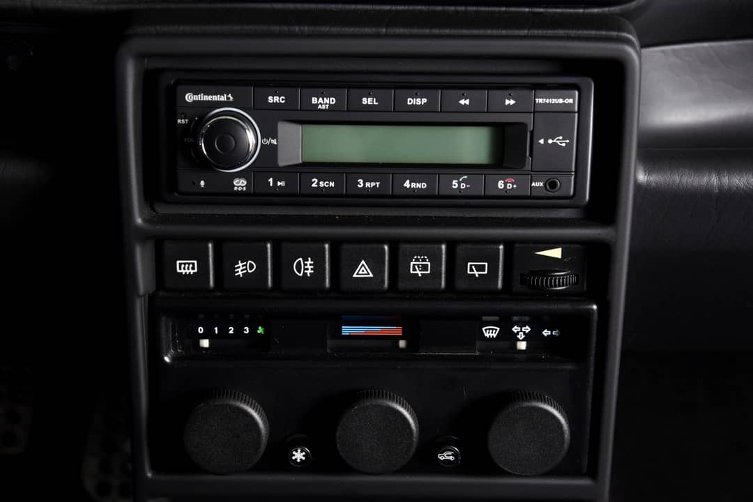 1994 Lancia Delta HF Integrale Evoluzione II — photo 27