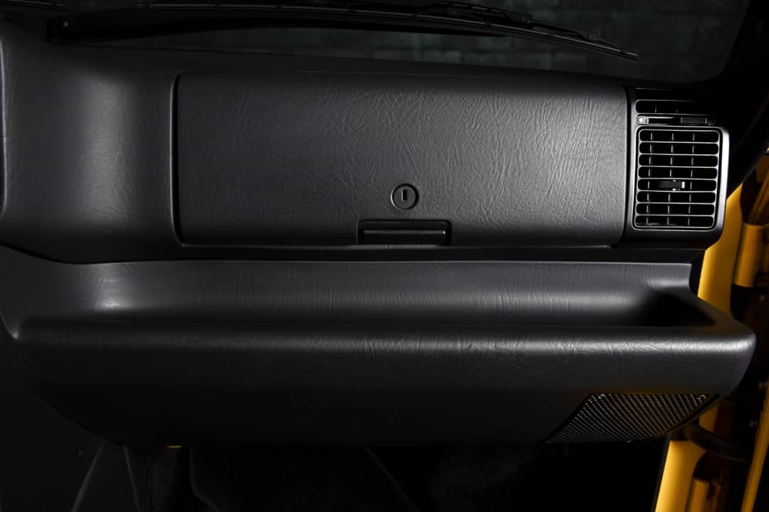 1994 Lancia Delta HF Integrale Evoluzione II — photo 31