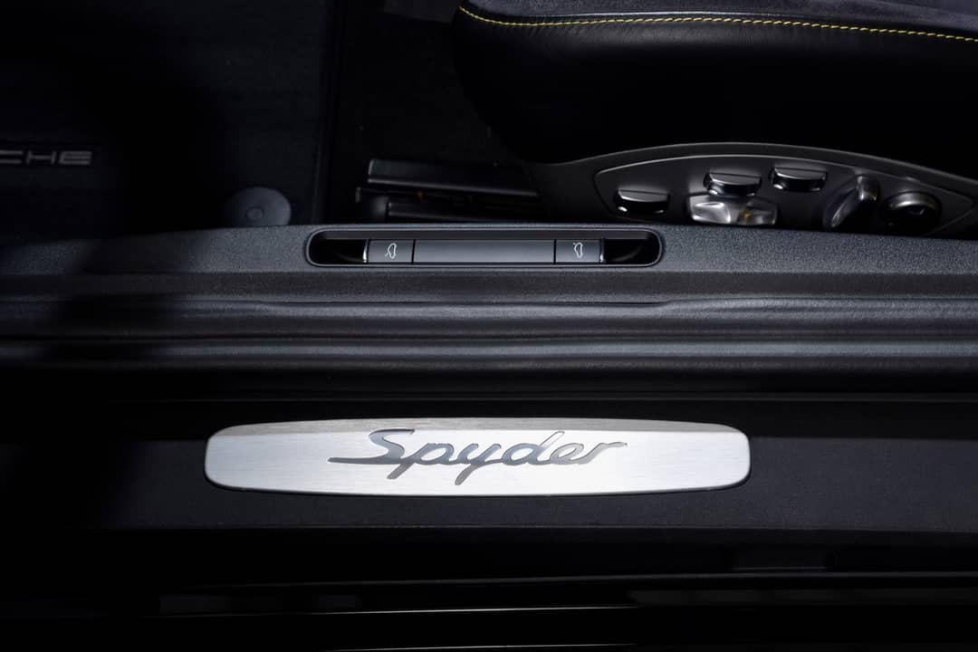 2020 Porsche 718 Boxster Spyder — photo 32